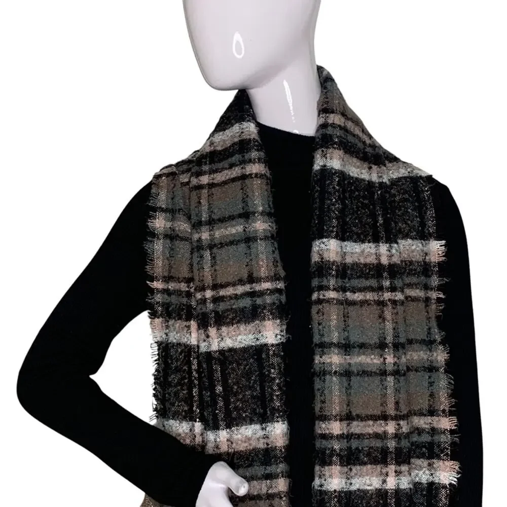 Steve Madden Plaid Fringe Scarf/Warp Black Pink White Gray